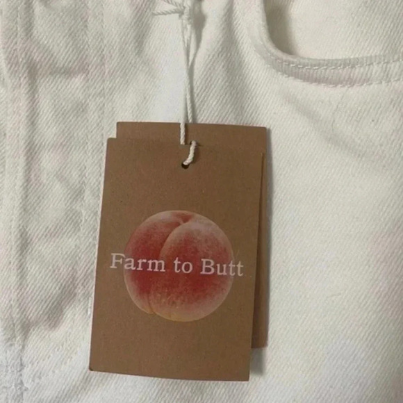 NWT Reformation Cynthia Floral Embroidered High Rise Straight Jeans Size 26 - Picture 11 of 11